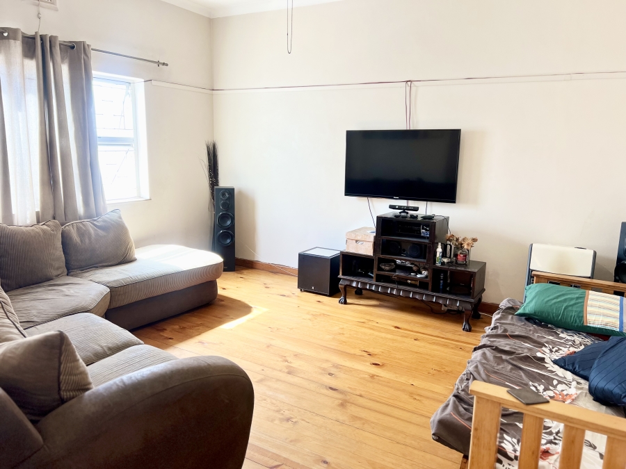 2 Bedroom Property for Sale in Fairfield Estate Western Cape